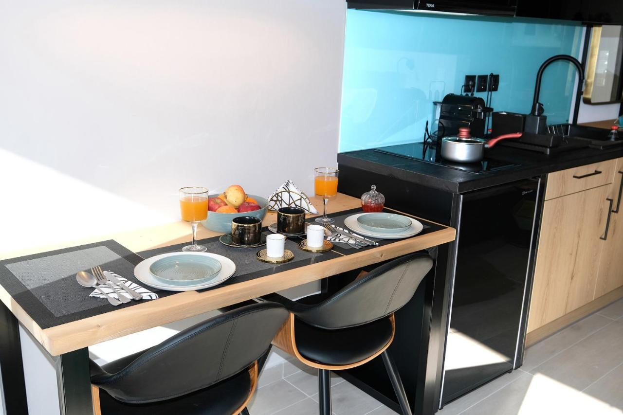 Ermou Monastiraki View Acropolis W Jacuzzi Apartment Athens Exterior photo